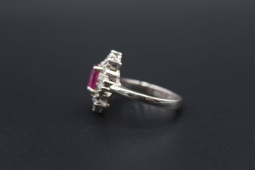 خاتم ياقوت افريقي مقاس 6.25 انجليزي _ 13 عربي