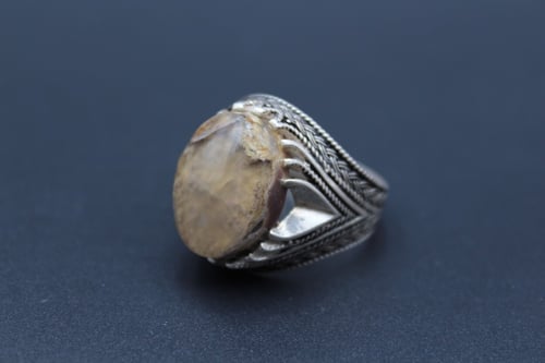 خاتم عقيق يماني طحلبي مقاس 10.25 انجليزي_ 23.5 عرب...