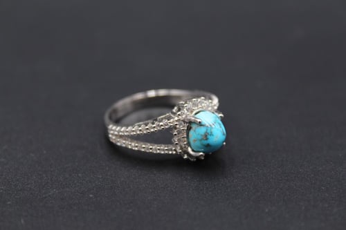 خاتم فيروز نيشابوري مقاس 8.25 انجليزي _ 18 عربي