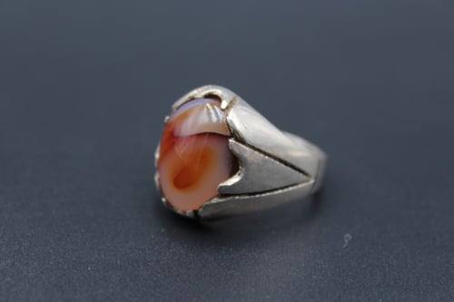 خاتم عقيق يماني مزهر مقاس 11.25 انجليزي_ 26 عربي