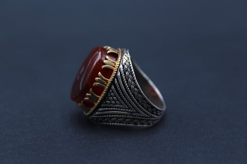 خاتم عقيق يماني كبدي مقاس 7.5 انجليزي _ 16 عربي