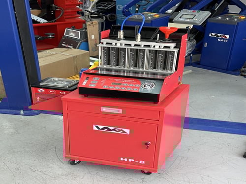 جهاز تنظيف بخاخات ٨ سلندر WAFA