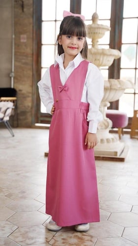 مريول ابتدائي بفيونكه ناعمة