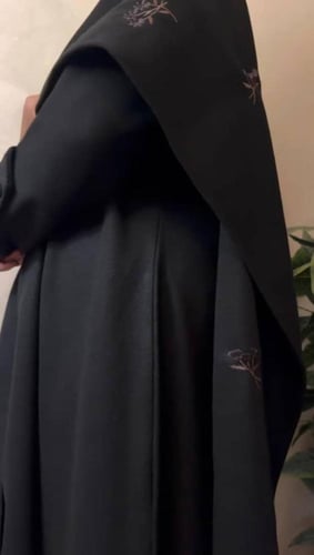 عباية شتوي بتصميم جديد وانيق