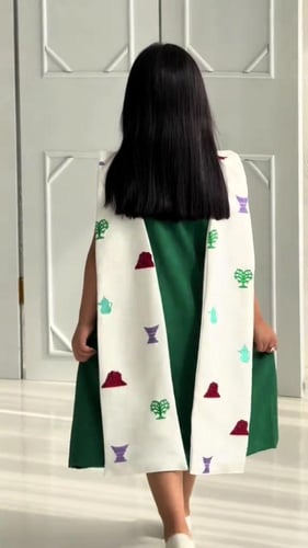 فستان اليوم الوطني السعودي مع شال