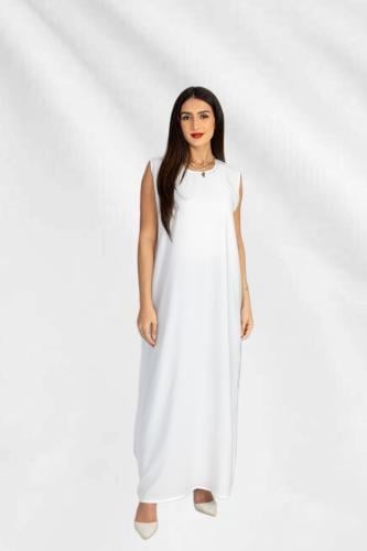 فستان داخلي تحت العباية لون ابيض