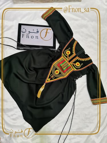 فستان ملكي جديد