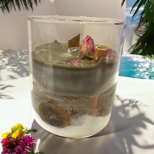 شمعة الاعشاب والتوابل