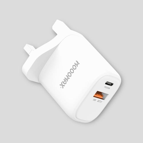 راس شاحن جداري MoogMax بمنفذين بدي وتايب سي