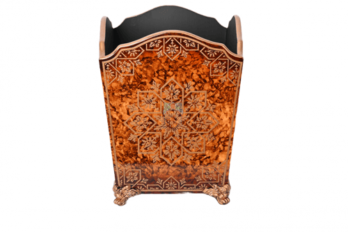 سلة مهملات مع علبة مناديل خشب