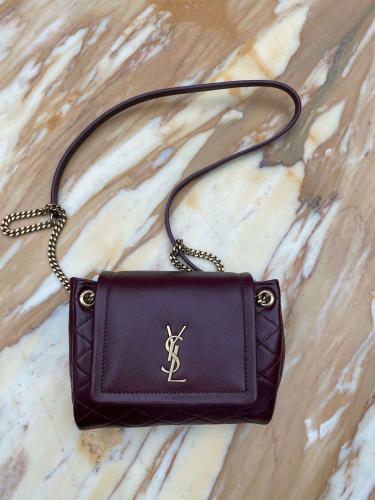 Yves saint Laurent حقيبة