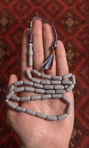 بكلايت صنوبري رمادي