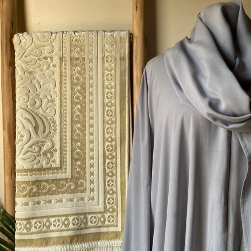 طقم صلاة سحاب مشجر (شرشف صلاة +سجادة)