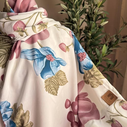 شرشف صلاة سحاب بكم مطاط مع كلوش بسيط