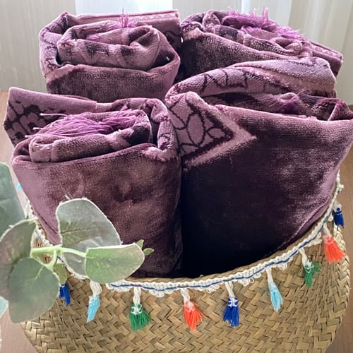 سجادة تركية حرير اللون الموف