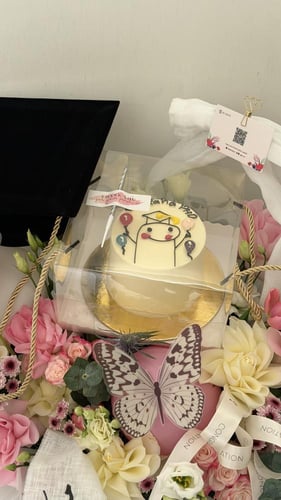 بوكس تخرج فاخر × كيك كوري