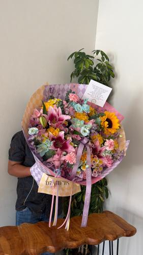 Pastel Bloom Bouquet 2