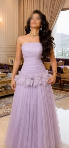High-quality cream-colored velvet dress with a soft lining