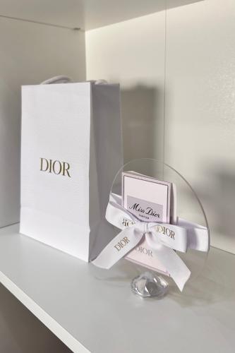 Miss Dior perfume 1ml with the bag