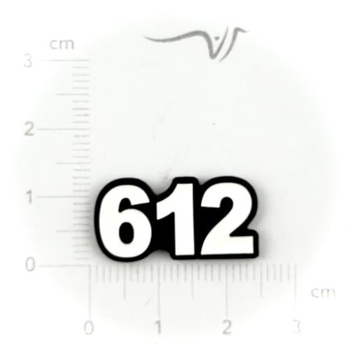 استيكر معدن 612 صغير