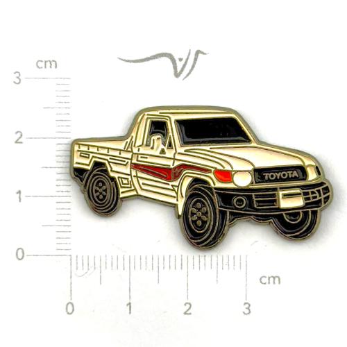 استيكر معدن سياره شاص