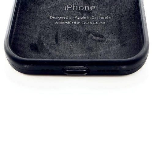 كفر ايفون 15 و 16 اسود