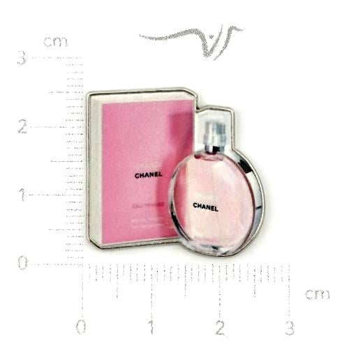 استيكر حديد عطر شانيل