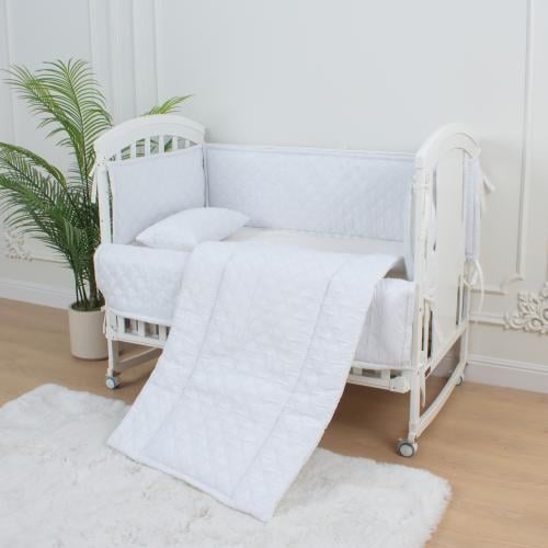 مفرش وحواجز لسرير الطفل 7 قطع