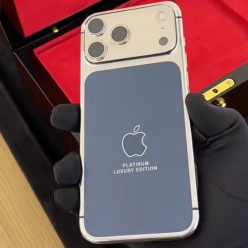 آيفون مطلي بالذهب الابيض 17برو/برو MAX عيار 24