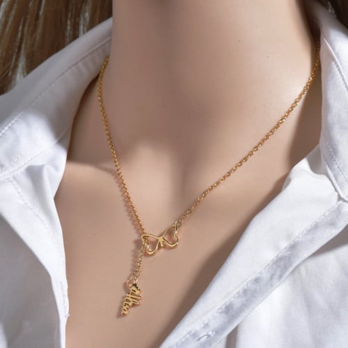 سلسال فراشة مطلي ذهب عيار 21 مع اسم من اختيارك