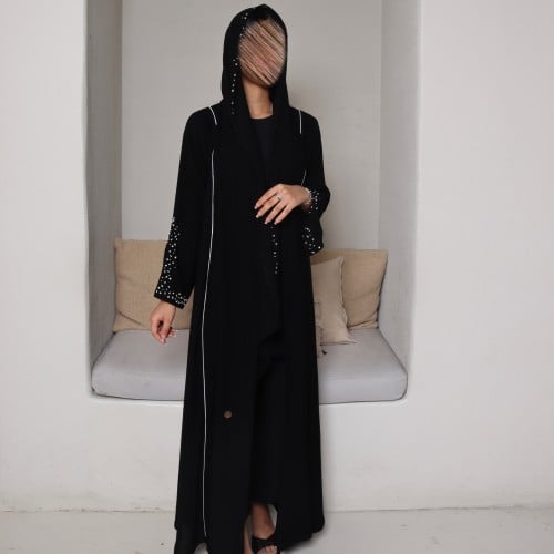 Pl40 عباية كريب بتطريز لولو وكريستال