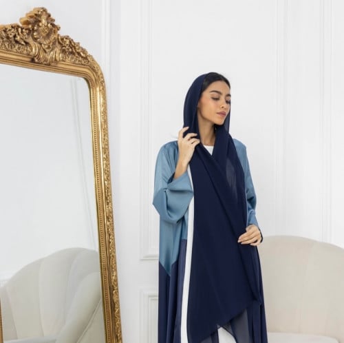 Pl15 عباية كريب كحلي وسماوي