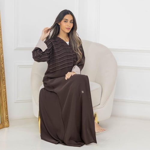 Pl16 عباية كريب بني بكسرات