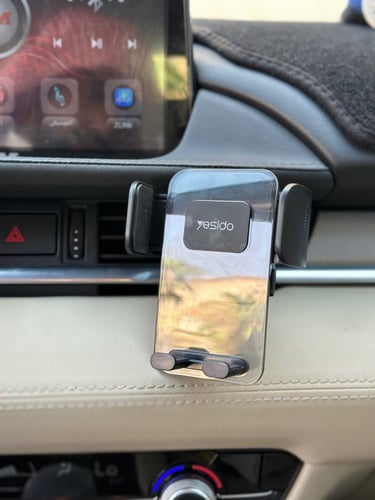 حامل جوال للسيارة انيق جداً ورايق yesido