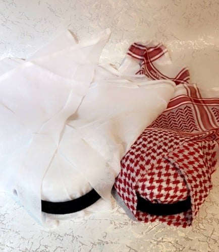 شماغ أبيض وعقال مخيط جاهز