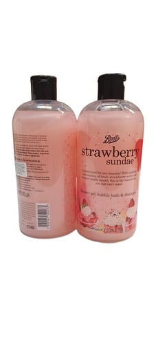 جل استحمام وشامبو وفقاعات الحمام بنكهة الفراولة من...