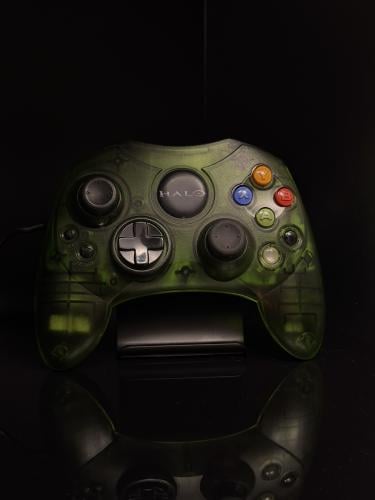 يد تحكم Original Xbox أصلية — Halo Transparent Green ⭐ (نسخة نادرة)