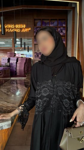 عباية بلاك بيري قصه A تل اسود علي الاكمام B11