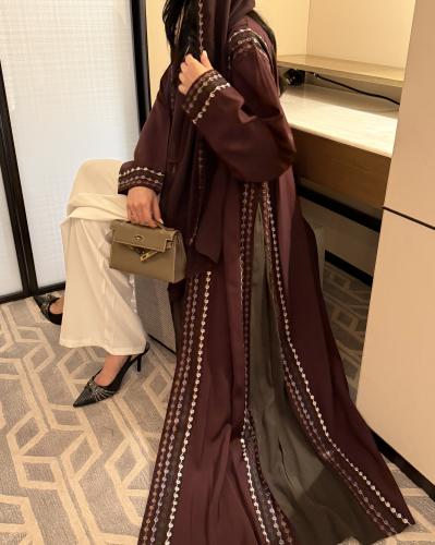 عباية نص كلوش عنابي 811