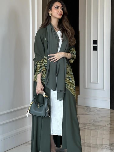 عباية نص كلوش أخضر غامق - 2320