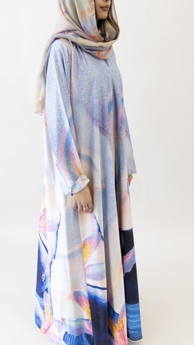 عباية نص كلوش سماوي 918