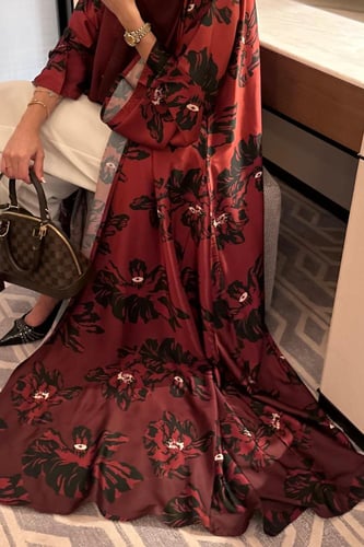 عباية سيمبلي سارة