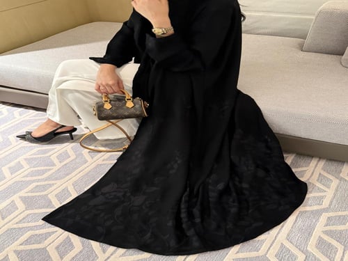 عباية كلوش أسود 802