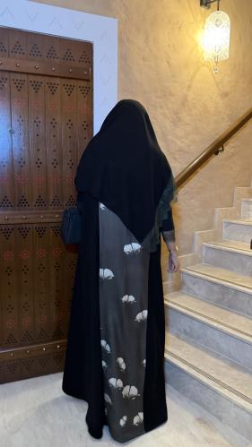 عباية بلاك بيري مع دانتيل | S269
