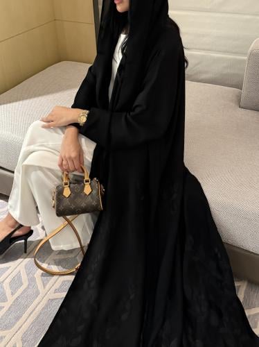 عباية كلوش أسود 802