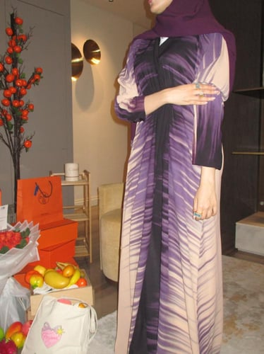 عباية نص كلوش مدرجه 923