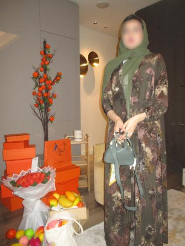 عباية نص كلوش زيتى غامق Featherl910