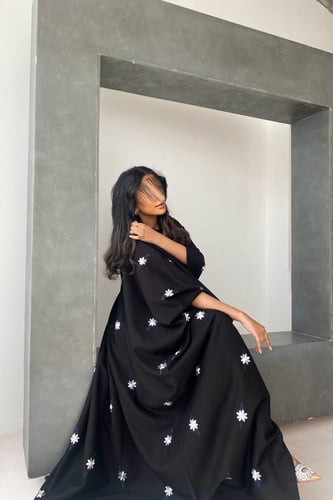 0114 - عباية نرجس