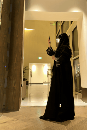 0201 - عباية خزامى شتوي - شك أبيض