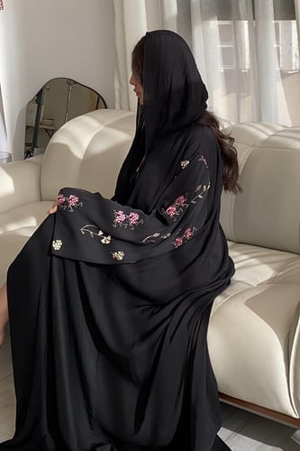 0510 - عباية غصن